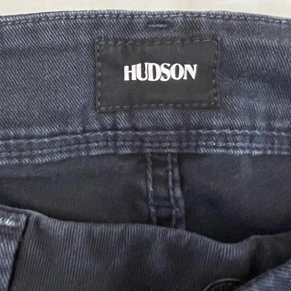 Hudson Beth Dark Blue Wash Baby Bootcut Flared Jean Jeans 26 S - Picture 6 of 13